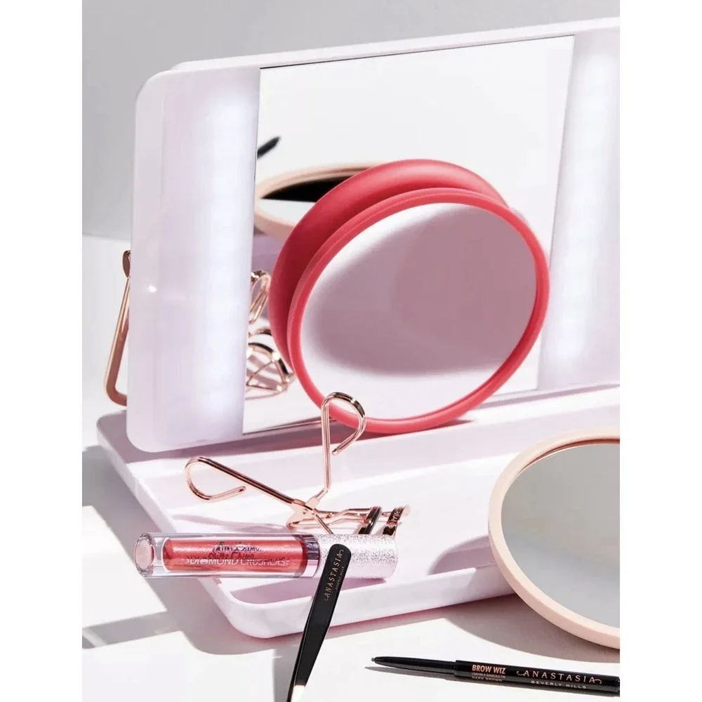 Urban Outfitters Makeup Mirror Spotlite HD Diamond Travel Ultra Bright Daylight